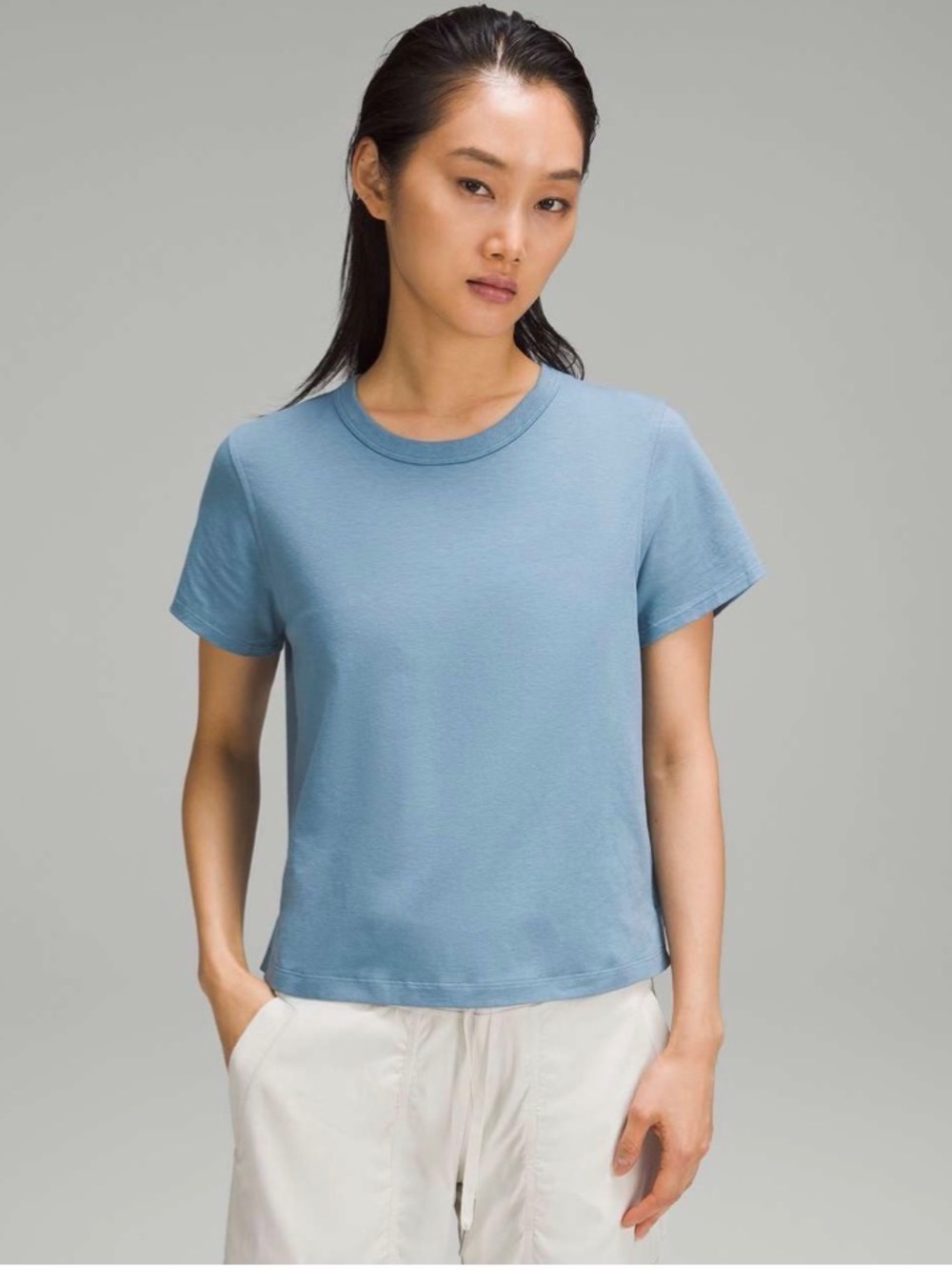 Lululemon Classic-Fit Cotton-Blend T-Shirt
Utility Blue Size 8